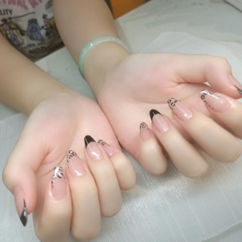 超自然美甲美睫-为您生活添色彩